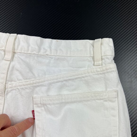Vintage Levis 550 Men’s Relaxed Fit White Jeans size 36x32 Made in USA 90’s - Picture 10 of 10